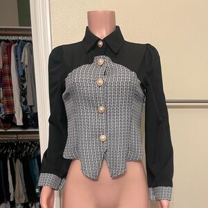 Black & Houndstooth Pearl Button Blouse. Size S. Great Fit.